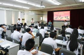 中國(guó)石油大學(xué)(華東):“行走的思政課”引領(lǐng)青年走好新時(shí)代科技自立自強(qiáng)之路 第2張 中國(guó)石油大學(xué)(華東):“行走的思政課”引領(lǐng)青年走好新時(shí)代科技自立自強(qiáng)之路 第2張