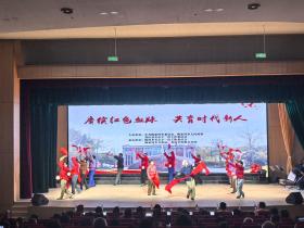 「圖集」英山縣陶家河鄉(xiāng):戲曲進(jìn)鄉(xiāng)村 文化潤萬家 第1張 「圖集」英山縣陶家河鄉(xiāng):戲曲進(jìn)鄉(xiāng)村 文化潤萬家 第1張