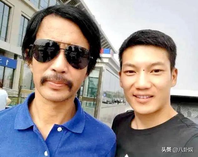那個(gè)對(duì)錢(qián)“不感興趣”的流浪大師沈巍，如今卻存款百萬(wàn)、風(fēng)光無(wú)限  第13張